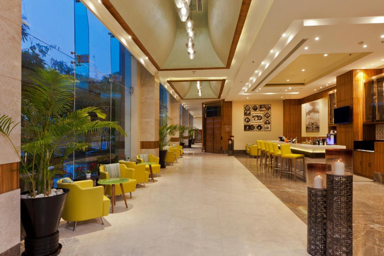 Lemon Tree Hotel, Sector 68, Sohna Road, Gurugram Gurgaon Exterior foto